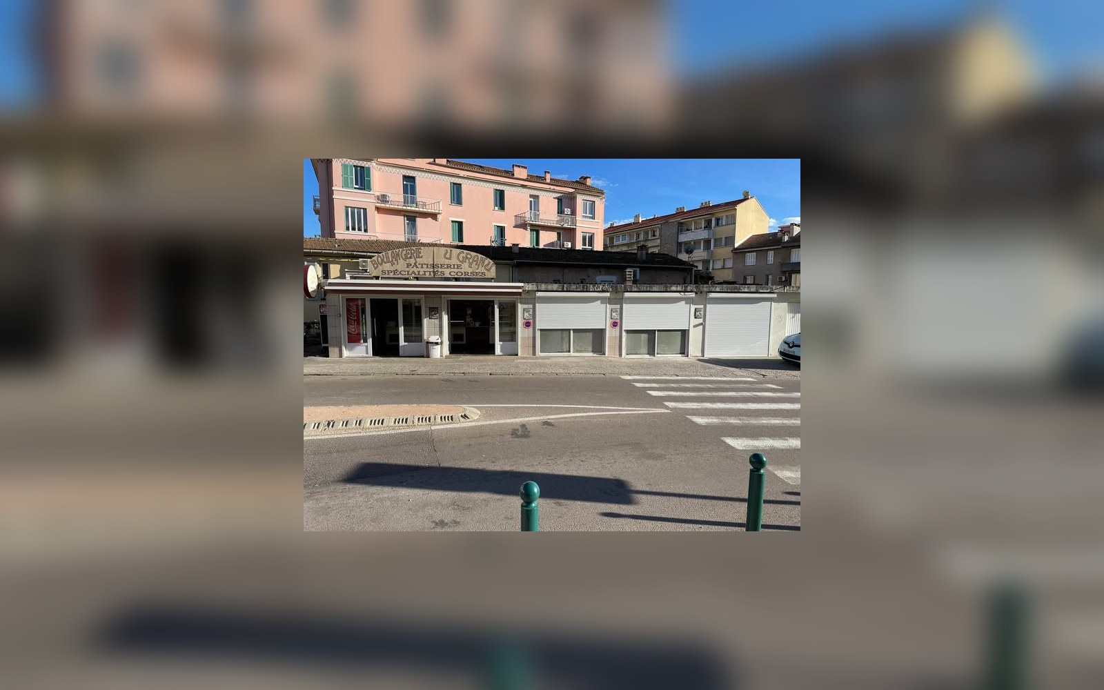Volets roulants aluminium pour commerces à Ajaccio